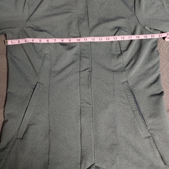 Mountain Hardwear soft shell jacket gray large - Picture 14 of 14